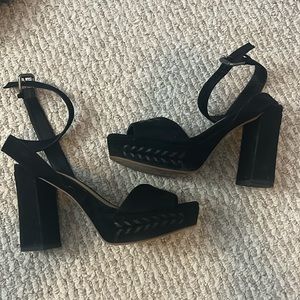 Splendid block heel 6.5 black suede